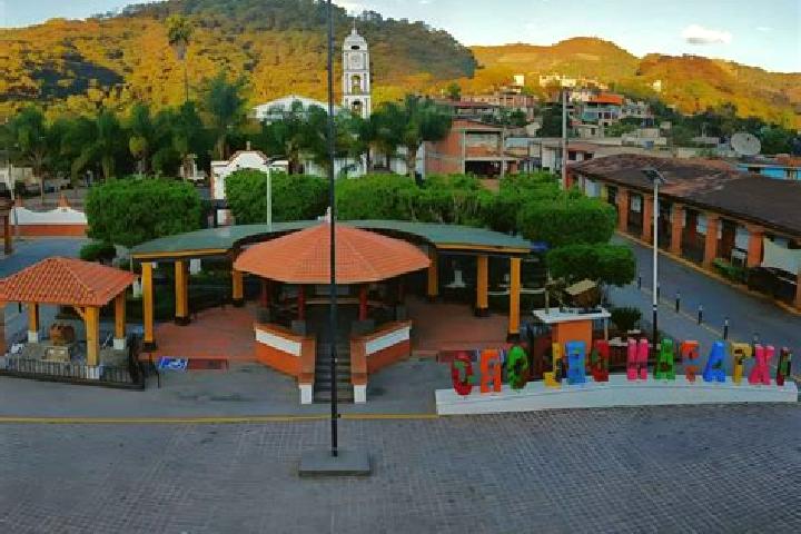 Zoe, 34 — Escort in Ixtapan del Oro, Mexico