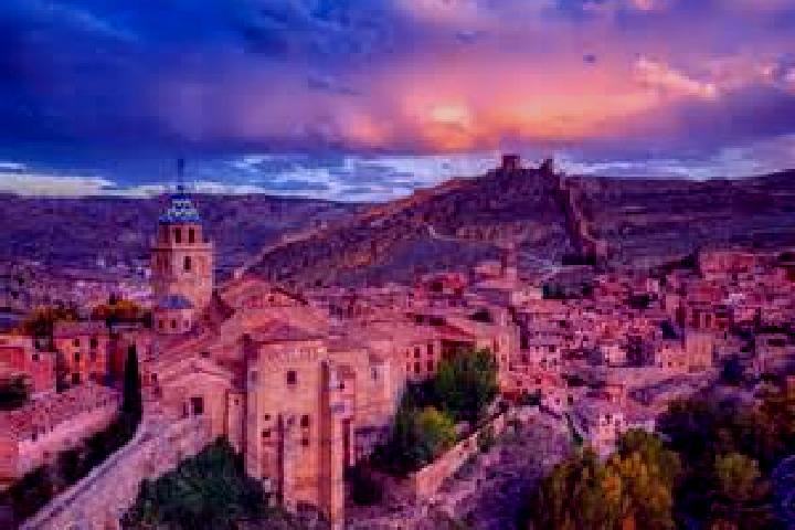Zoe, 34 — Escort in La Baneza, Spain
