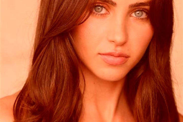 Zoe, 35, a brunette grey-eyed mixed companion based in Lazaresti. Offering Striptease, Travel Companion, BDSM. Available for incall and outcall, overnight bo...