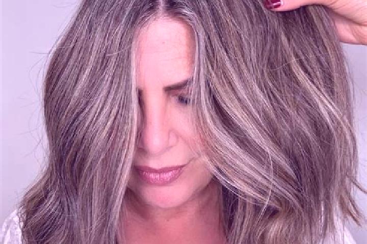 Zoe, 35, a dark blonde grey-eyed middle eastern companion based in Tuping. Offering Overnight, Duos, A-Level, Striptease. Available for incall and outcall, d...