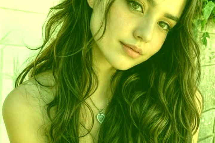 Zoe, 35, a red hazel-eyed mediterranean companion based in Gonzalo Pizarro. Offering Tantra, Travel Companion, Roleplay, Party Girl, Prostate Massage. Availa...