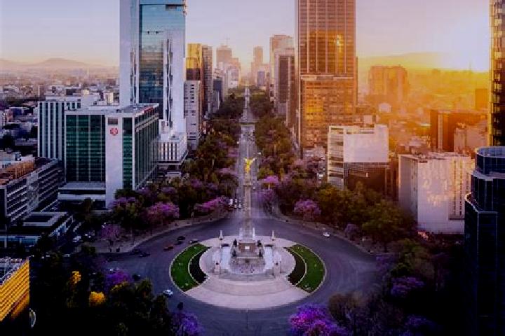 Zoe, 35 — Escort in Dzibikak, Mexico