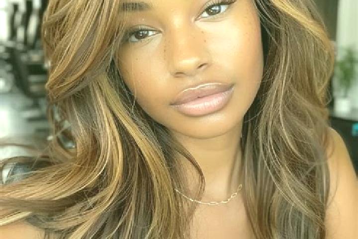Zoe, 36, a dark blonde brown-eyed middle eastern companion based in Kindberg. Offering Prostate Massage, Deep French Kissing, Party Girl. Available for incal...