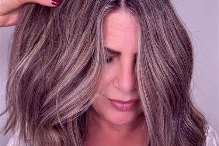 Zoe, 36, a dark blonde grey-eyed ebony companion based in Chaba. Offering GFE, Dinner Date, Overnight. Available for incall and outcall, overnight bookings a...