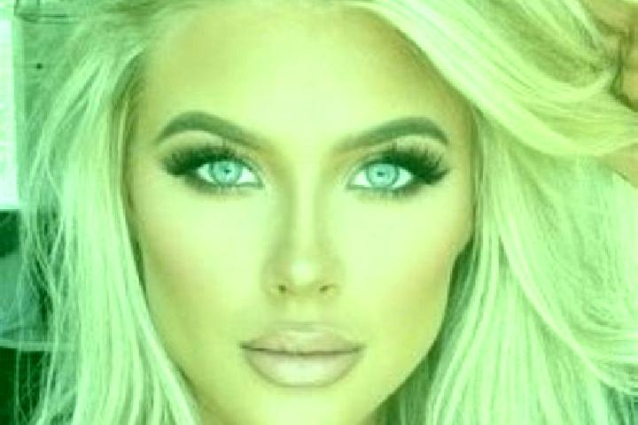 Zoe, 36, a platinum blonde amber-eyed ebony companion based in Montaldo Torinese. Offering OWO, Party Girl, Overnight, Travel Companion, Fetish. Available fo...