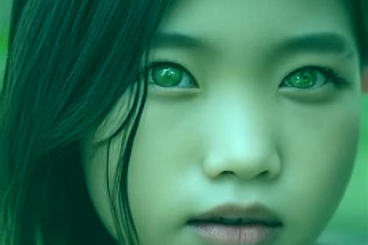 Zoe, 36, a red green-eyed asian companion based in Naz-Sciaves - Natz-Schabs. Offering CIM, Roleplay. Available for incall and outcall, overnight bookings av...