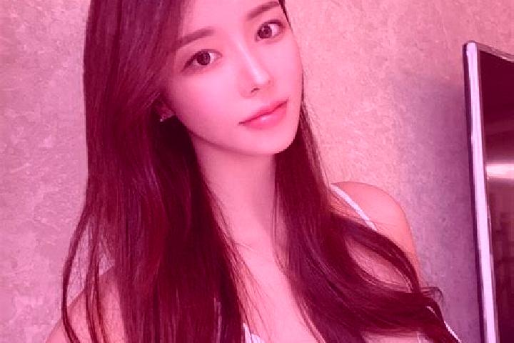 Zoe, 36 — Escort in Baisheng, China