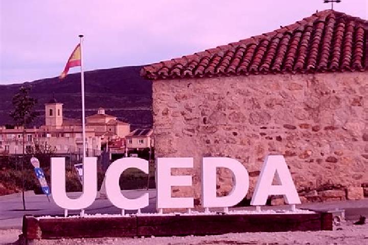 Zoe, 36 — Escort in Casa de Uceda, Spain