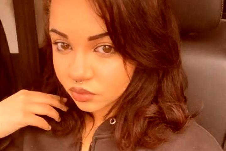 Zoe, 36 — Escort in Felton, United States