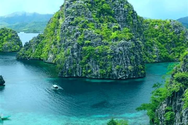 Zoe, 36 — Escort in Sagana, Philippines