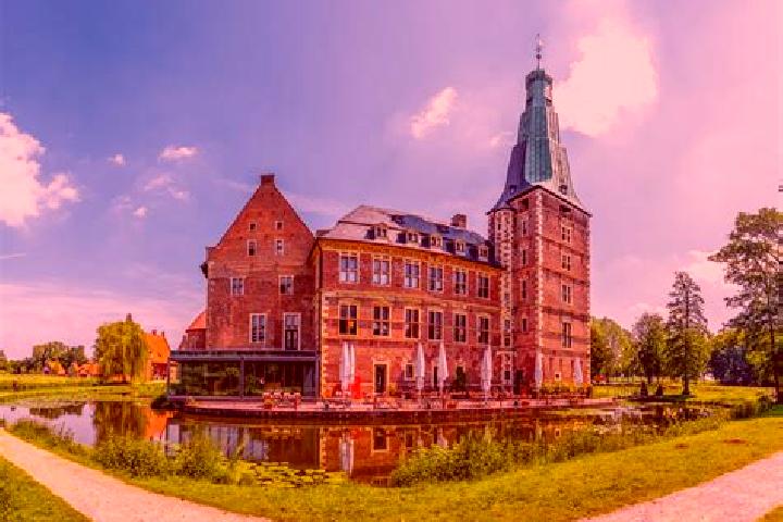 Zoe, 36 — Escort in Sendenhorst, Germany