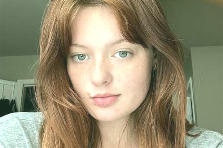 Zoe, 37, a black amber-eyed mixed companion based in Sin-le-Noble. Offering Overnight, Roleplay. Available for incall and outcall, overnight bookings available.