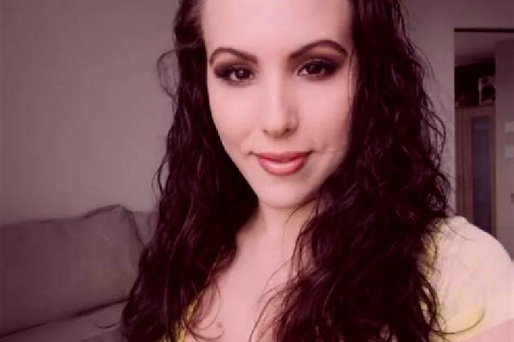Zoe, 37, a black green-eyed european companion based in Yutou. Offering Erotic Massage, Fetish, Deep French Kissing, Striptease. Available for incall and out...