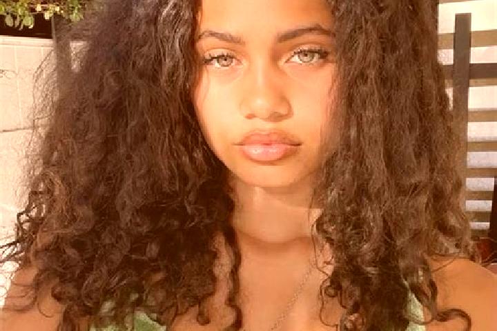 Zoe, 37, a black green-eyed mixed companion based in Fajardo. Offering 69, BDSM, Deep French Kissing. Available for incall and outcall, day and evening dates.