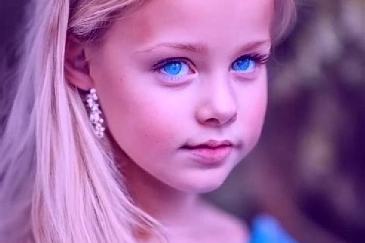 Zoe, 37, a blonde blue-eyed middle eastern companion based in Stitna nad Vlari-Popov. Offering 69, Tantra, OWO, CIM, Erotic Massage. Available for incall and...