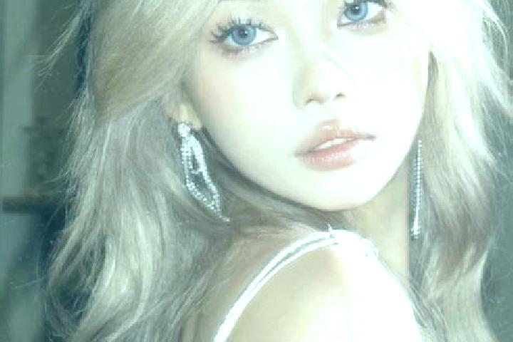 Zoe, 37, a blonde dark-eyed asian companion based in Tabuk. Offering Duos, Girlfriend Experience, Domination, Tantra. Available for incall and outcall, overn...