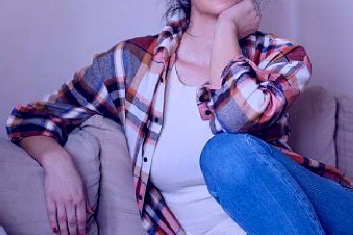 Zoe, 37, a brunette blue-eyed middle eastern companion based in Nerupperichchal. Offering Roleplay, Erotic Massage, Prostate Massage, 69. Available for incal...