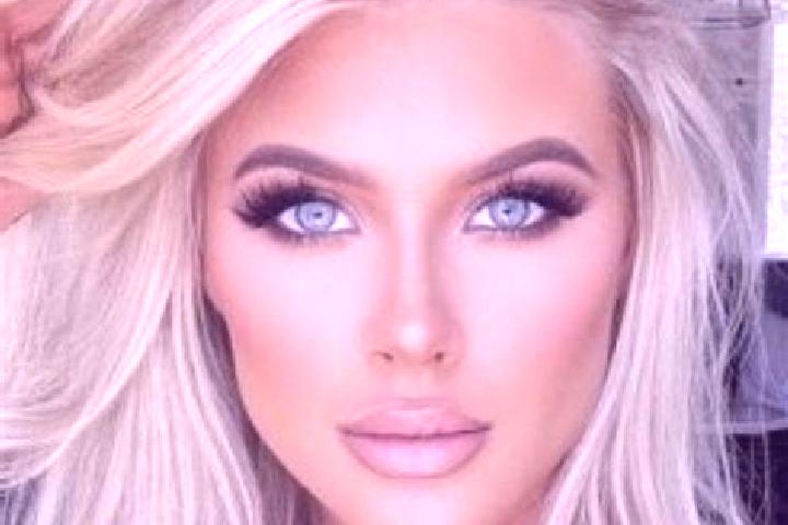 Zoe, 37, a platinum blonde green-eyed caucasian companion based in Lauffen am Neckar. Offering Travel Companion, Fetish, Roleplay. Available for incall and o...