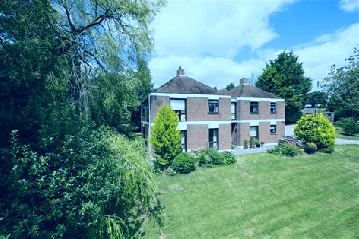 Zoe, 37 — Escort in Chacombe, United Kingdom