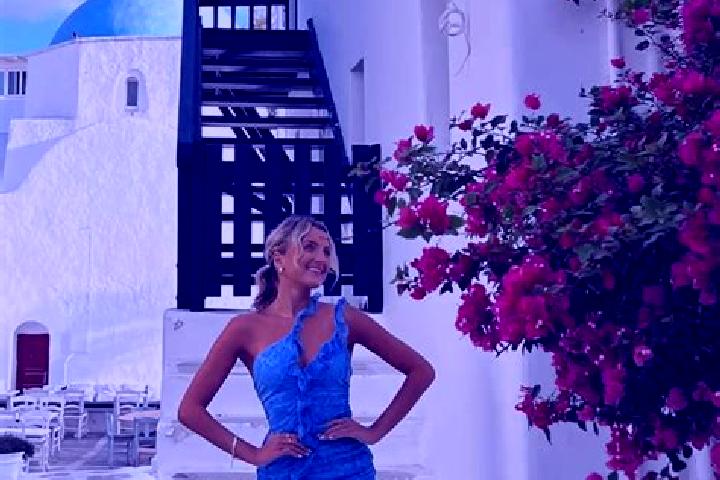 Zoe, 37 — Escort in Mykonos, Greece