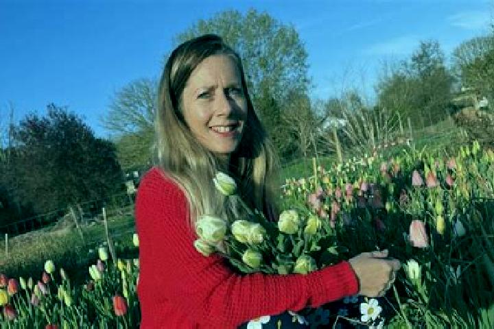 Zoe, 37 — Escort in Neuville-sur-Sarthe, France