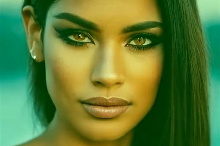 Zoe, 38, a black dark-eyed latina companion based in Oberteuringen. Offering Domination, Duos, Striptease. Available for incall and outcall, day and evening ...