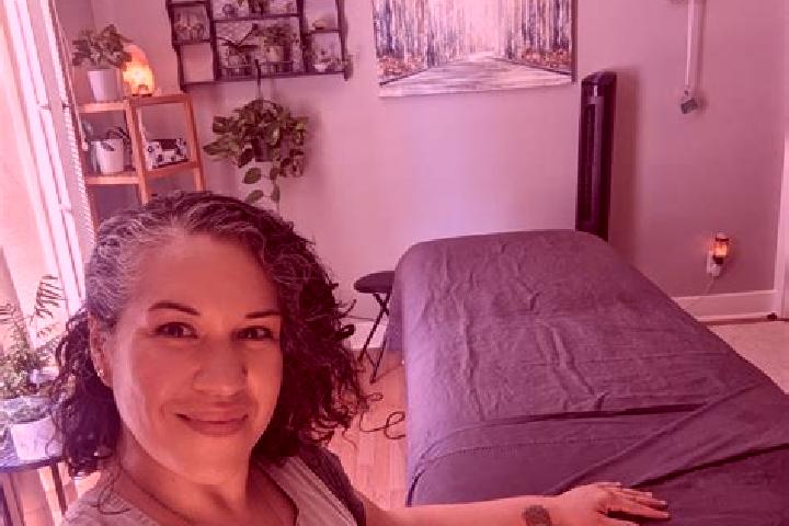 Zoe, 38, a blonde dark-eyed latina companion based in Magaz de Cepeda. Offering 69, Domination, Erotic Massage. Available for incall and outcall, day and eve...