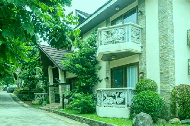 Zoe, 38 — Escort in Banawang, Philippines