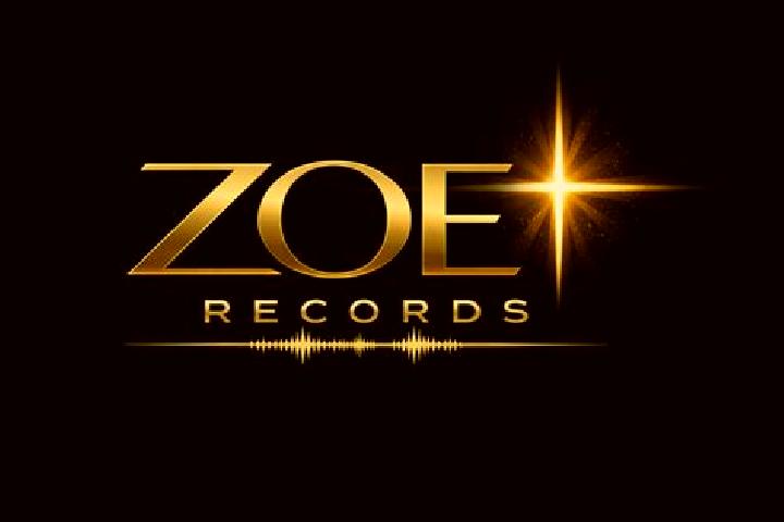 Zoe, 38 — Escort in Mohu, Romania