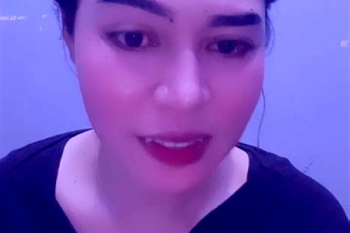Zoe, 38 — Escort in Sape, Indonesia