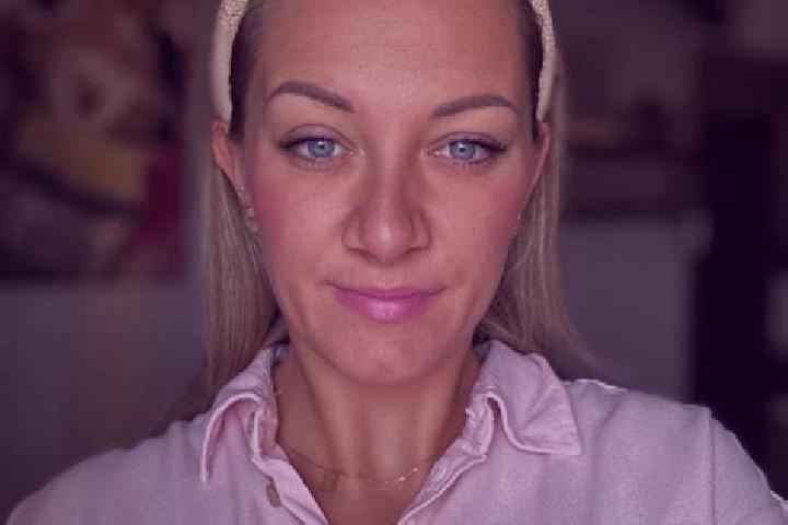 Zoe, 38 — Escort in Taktaszada, Hungary