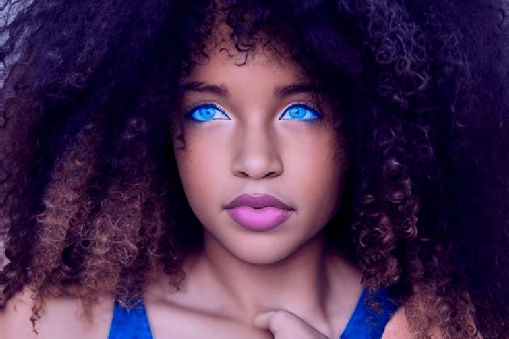 Zoe, 39, a black blue-eyed ebony companion based in Oleshnyk. Offering OWO, Travel Companion, Massage, BDSM. Available for incall and outcall, overnight book...
