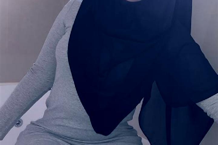Zoe, 39 — Escort in Doshtur, Iran