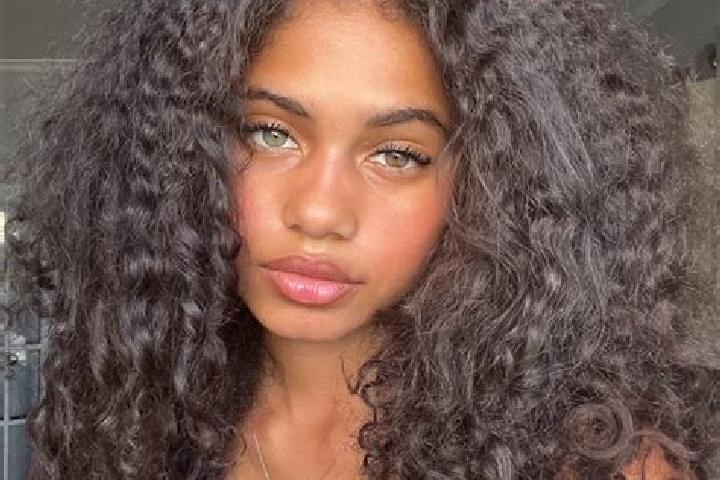 Zoey, 20, a auburn blue-eyed ebony companion based in Elberta. Offering Overnight, Tantra, Girlfriend Experience, Duos. Available for incall and outcall, day...