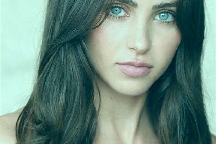 Zoey, 20, a brunette brown-eyed latina companion based in Khuan Khanun. Offering OWO, Roleplay, Erotic Massage, CIM. Available for incall and outcall, overni...
