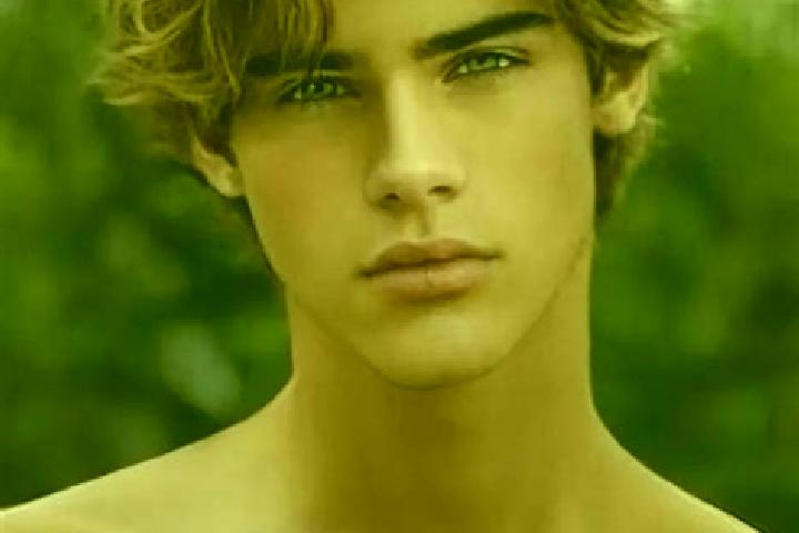 Zoey, 20, a dark blonde brown-eyed caribbean companion based in Balaceanca. Offering Duos, Deep French Kissing, Roleplay. Available for incall and outcall, d...