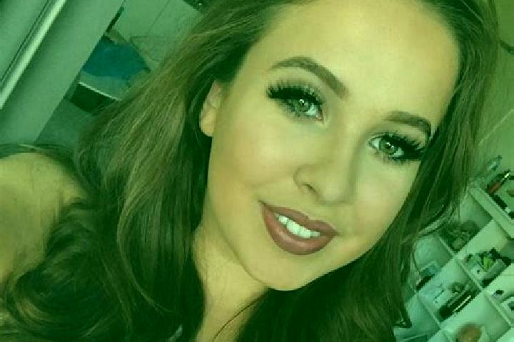 Zoey, 20, a red dark-eyed mixed companion based in Olton. Offering Travel Companion, Fetish, Duos. Available for incall and outcall, overnight bookings avail...