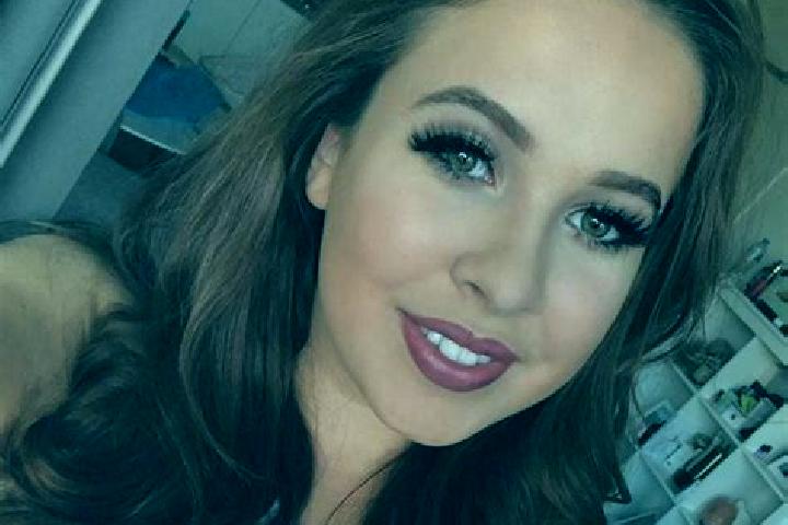 Zoey, 20, a red dark-eyed slavic companion based in Shabbona. Offering GFE, Domination, Prostate Massage. Available for incall and outcall, overnight booking...