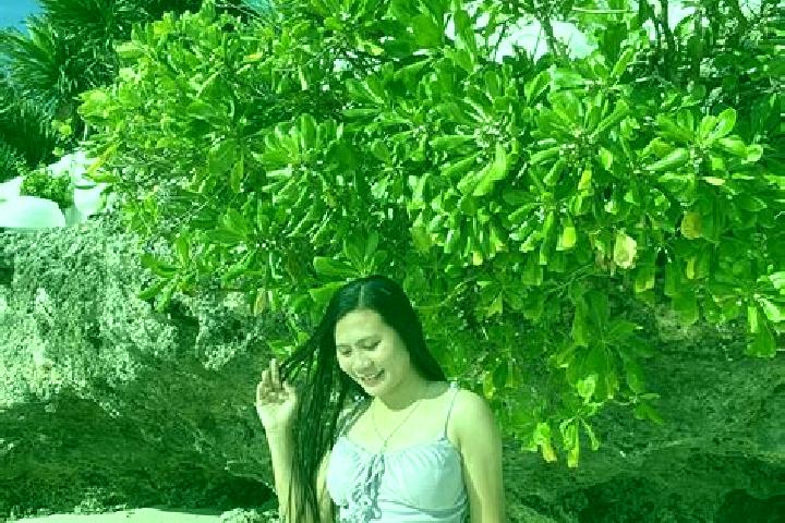 Zoey, 20 — Escort in Bien Unido, Philippines