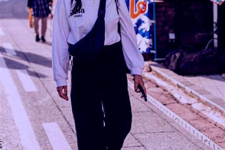 Zoey, 20 — Escort in Chitose, Japan