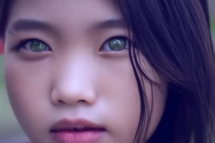 Zoey, 21, a brunette green-eyed asian companion based in Torre. Offering Travel Companion, Couples, Tantra. Available for incall and outcall, overnight booki...