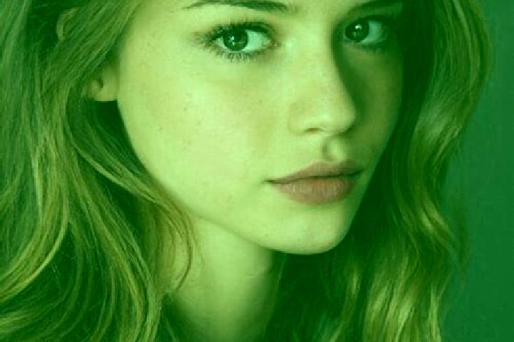 Zoey, 21, a chestnut green-eyed latina companion based in Sohoa. Offering Tantra, Massage, Roleplay, A-Level. Available for incall and outcall, overnight boo...