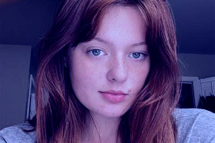 Zoey, 21, a chestnut grey-eyed caucasian companion based in Osinovo. Offering Overnight, 69, Dinner Date. Available for incall and outcall, overnight booking...