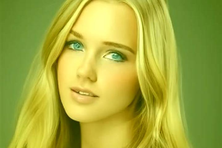 Zoey, 21, a dark blonde grey-eyed mixed companion based in Leibstadt. Offering Party Girl, Deep French Kissing, Travel Companion. Available for incall and ou...
