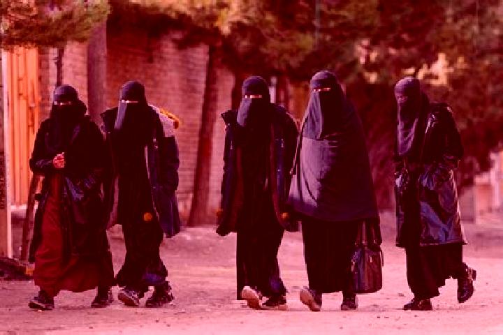 Zoey, 21 — Escort in Burkah, Afghanistan