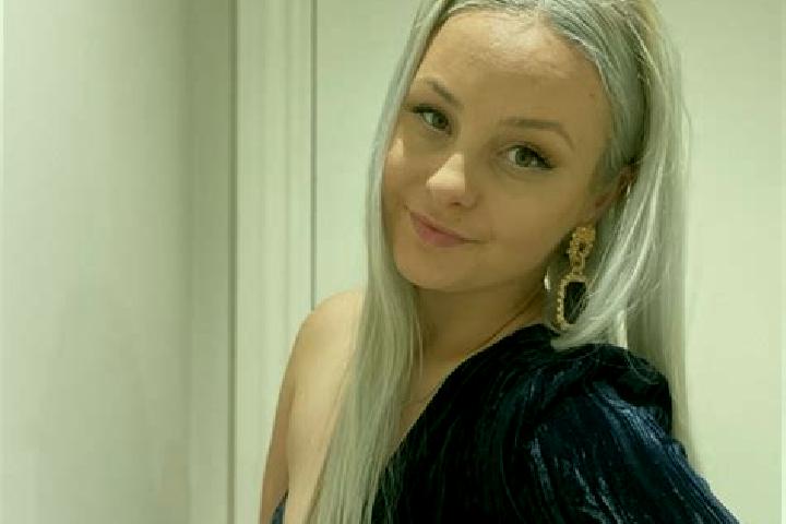 Zoey, 21 — Escort in Stanion, United Kingdom