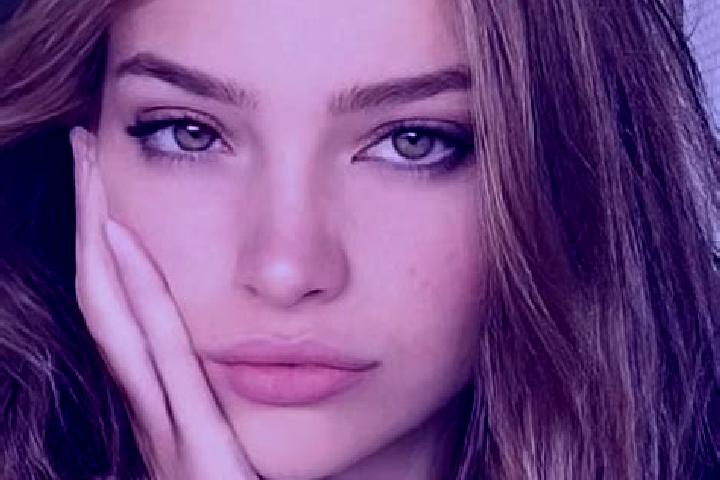 Zoey, 22, a dark blonde hazel-eyed european companion based in Henstridge. Offering Deep French Kissing, Striptease, Overnight, Roleplay. Available for incal...