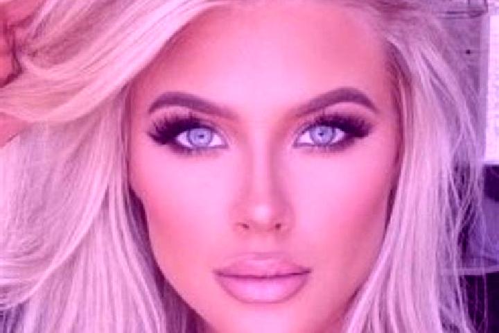 Zoey, 22, a platinum blonde green-eyed asian companion based in Redwick. Offering Duos, Striptease, A-Level. Available for incall and outcall, day and evenin...