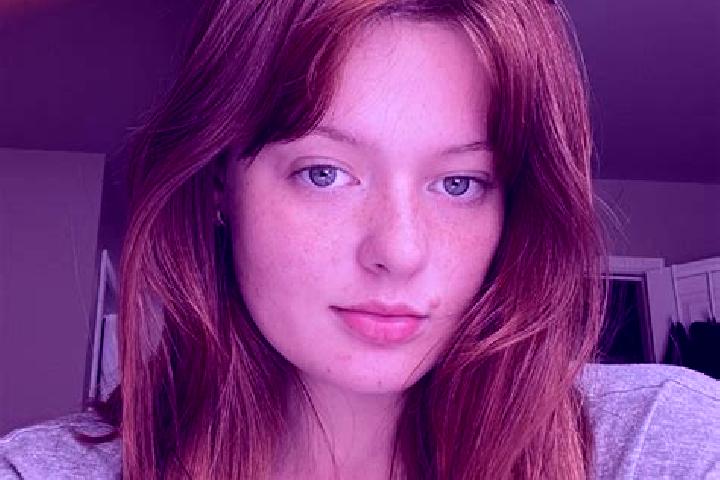Zoey, 22, a red grey-eyed mixed companion based in San Miguel Almaya. Offering BDSM, Roleplay, Couples. Available for incall and outcall, overnight bookings ...