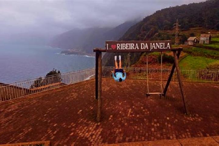 Zoey, 22 — Escort in Achada Galego, Cape Verde